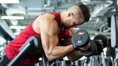 How To Build A Bigger Biceps Peak